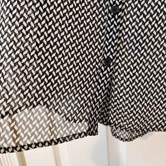 Pleione Semi Sheer Black and White Herringbone Button Down Blouse Size L - Picture 7 of 7